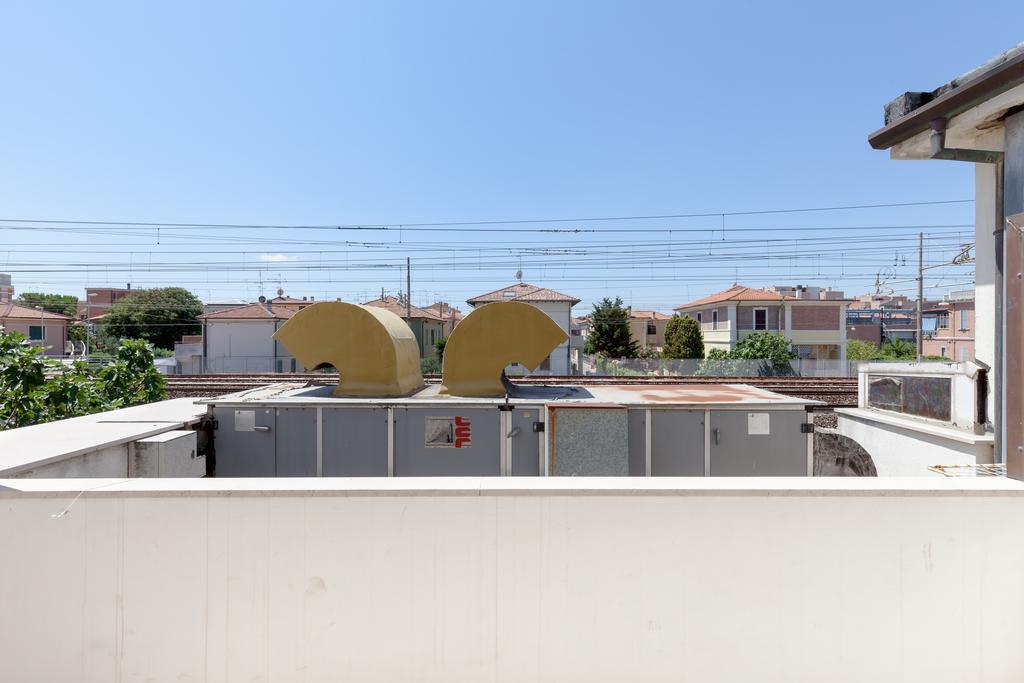 Hotel Chiar Di Luna Senigallia Camera foto
