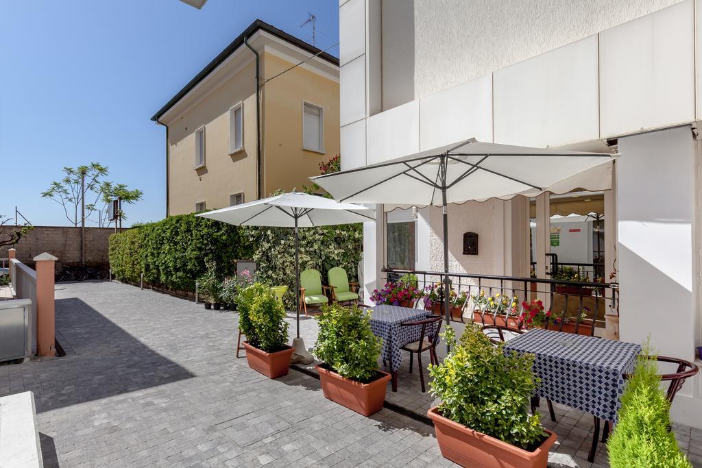 Hotel Chiar Di Luna Senigallia Esterno foto