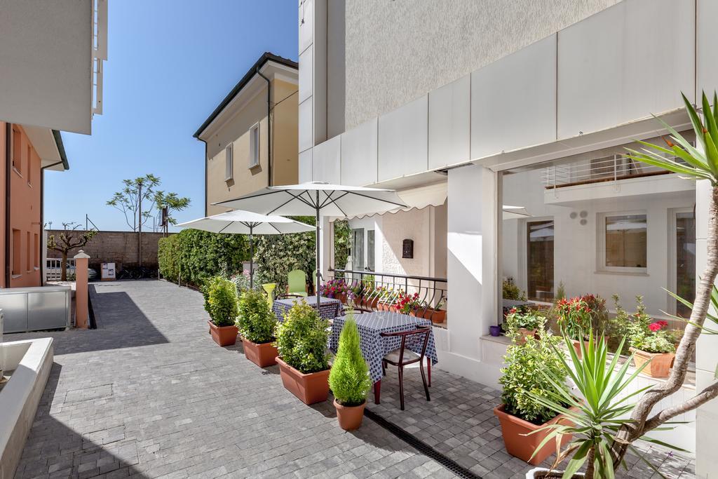 Hotel Chiar Di Luna Senigallia Esterno foto
