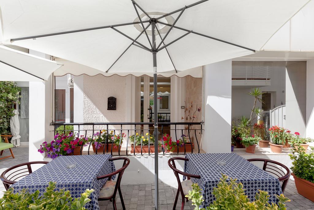 Hotel Chiar Di Luna Senigallia Esterno foto
