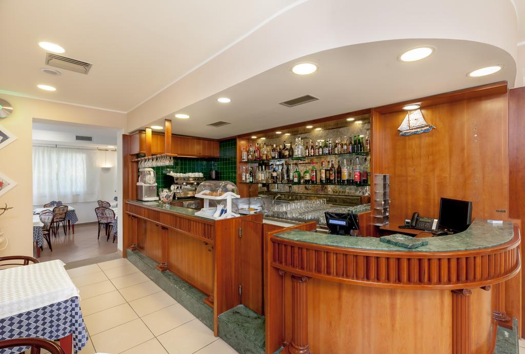 Hotel Chiar Di Luna Senigallia Esterno foto