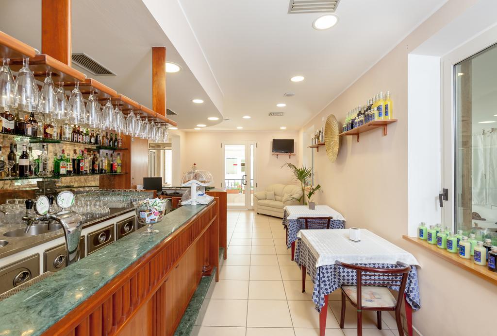 Hotel Chiar Di Luna Senigallia Esterno foto
